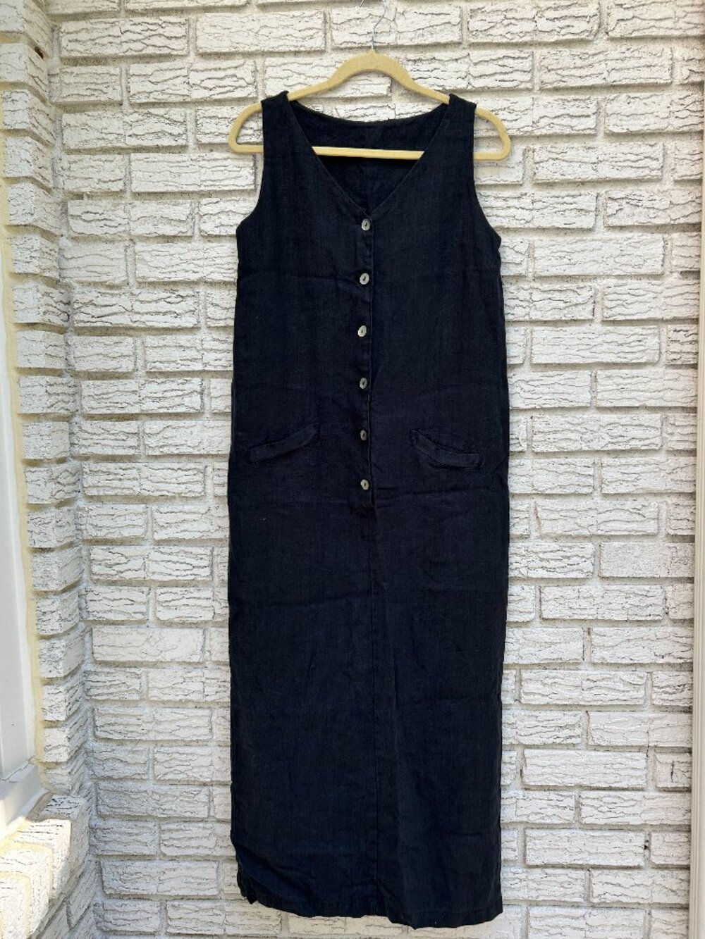 Vintage Chicos Black 100% Linen Button-Down Maxi Dress with Pockets Size 3